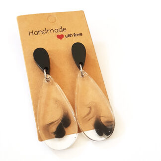 Black & transparent large drops